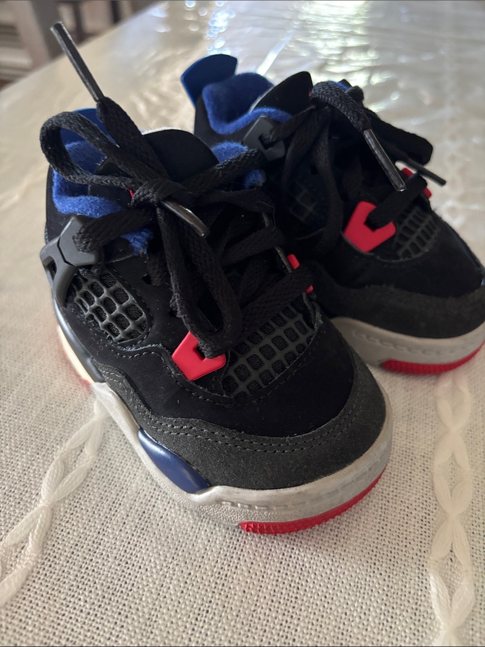 Nike toddler rare air Jordan  Sneakers w Blue Inner Lining and Red Accents